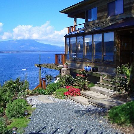 Beachfront At Vesuvius Ganges Exterior foto